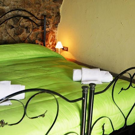 Il Castello Hotel Viggiano Buitenkant foto