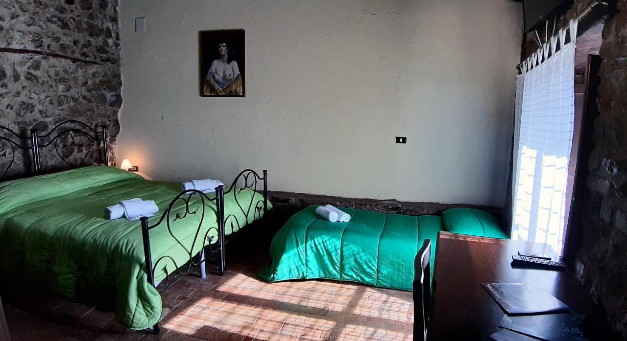 Il Castello Hotel Viggiano Buitenkant foto