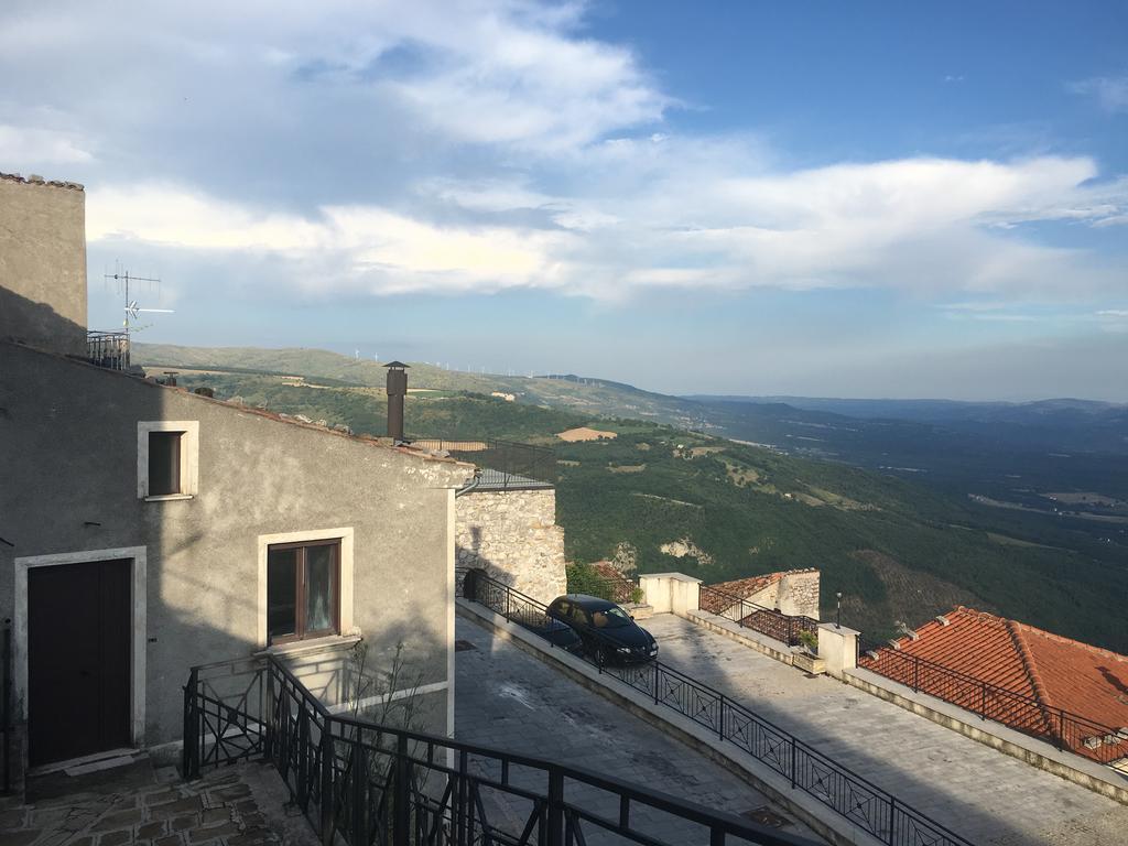 Il Castello Hotel Viggiano Buitenkant foto